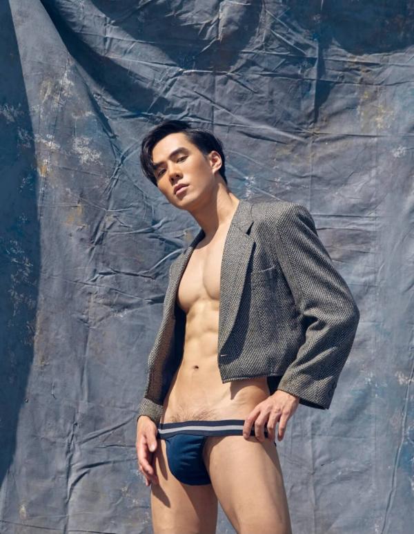 AWESOME-MEN-5--Prinzzer